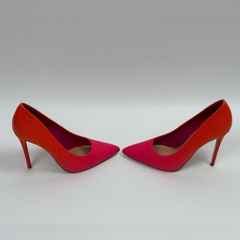 Women's Avalyn Pump - Picture 2 of 5
